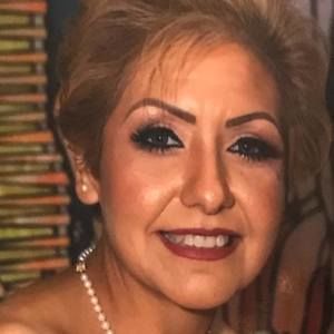 Meet your Posher, Dolores